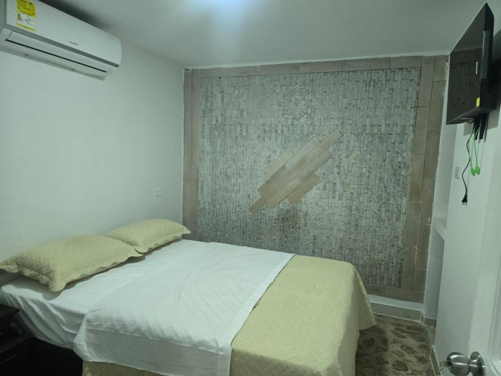 Hotel H&h 3*